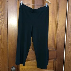 LOFT pull on cropped wide leg stretchy trousers